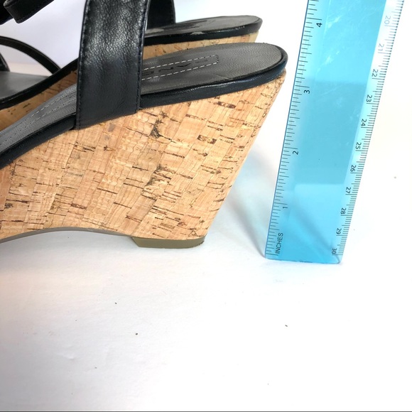 ⭐️ Bandolino Women's Ninette Leather Wedge Sandals 10 - Picture 14 of 15